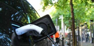 Voiture électrique : 1000 km, recharge en 10 mn… une révolution arrive en 2023